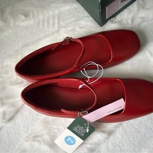 Cute Red Mary Jane flats with memory foam. Brand new in box